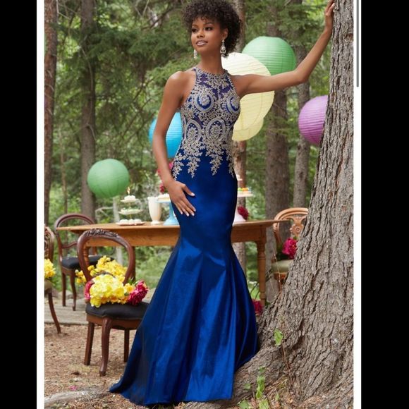 Royal Queen Dresses Prom Sapphire Blue Gold Beaded Moon Evening